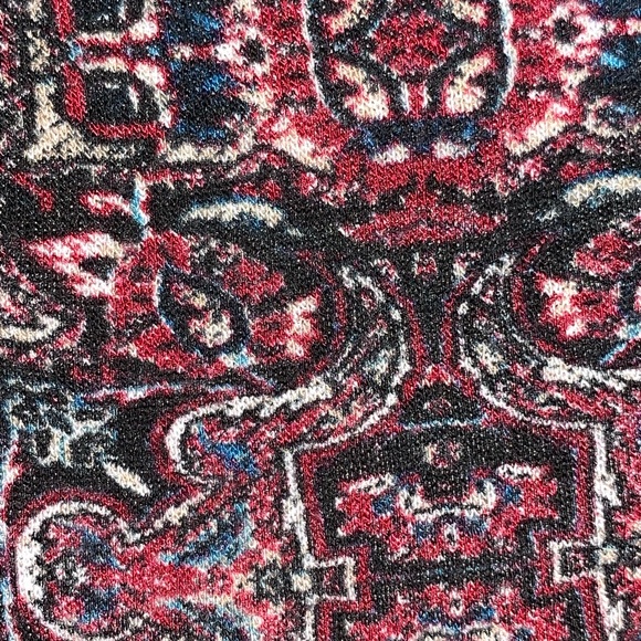 Jessica Simpsons cutout blouse size small - Picture 6 of 6